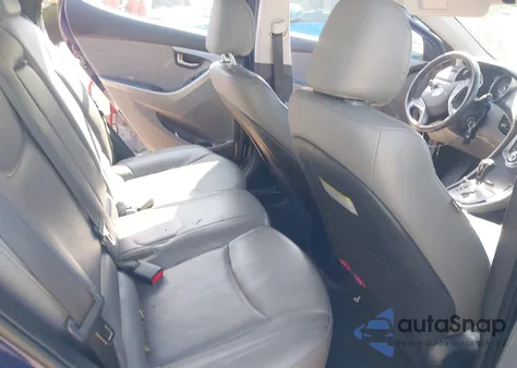 2013 Hyundai Elantra Limited z USA, uszkodzony, nr VIN 5NPDH4AE4DH440730